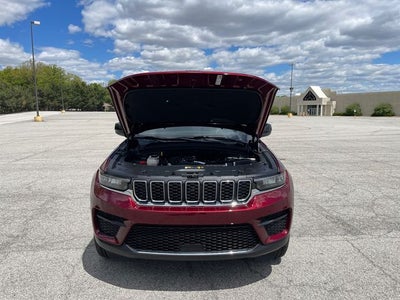 2023 Jeep Grand Cherokee Laredo