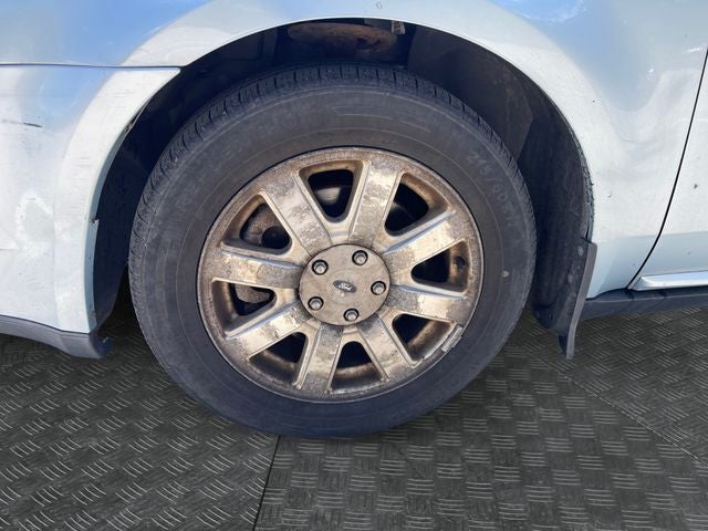 2009 Ford Taurus SE