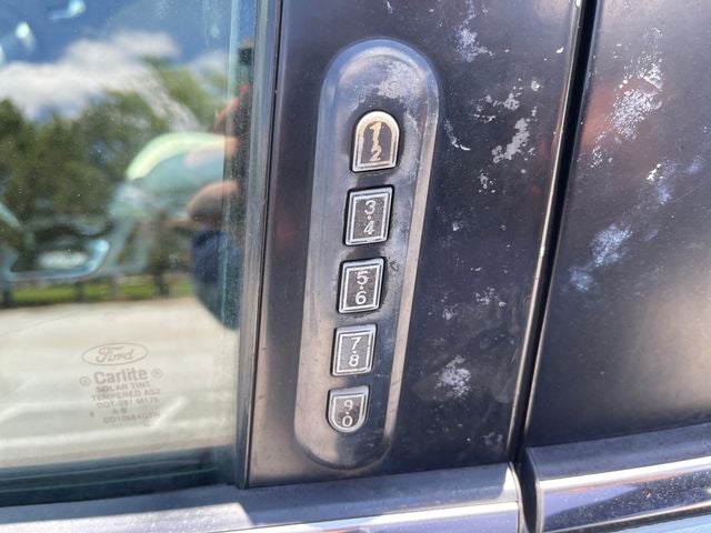 2009 Ford Taurus SE