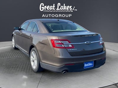 2016 Ford Taurus SE