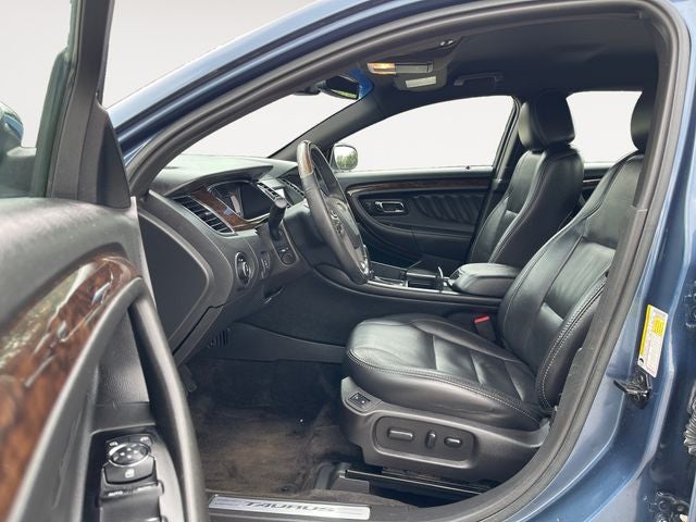 2018 Ford Taurus Limited