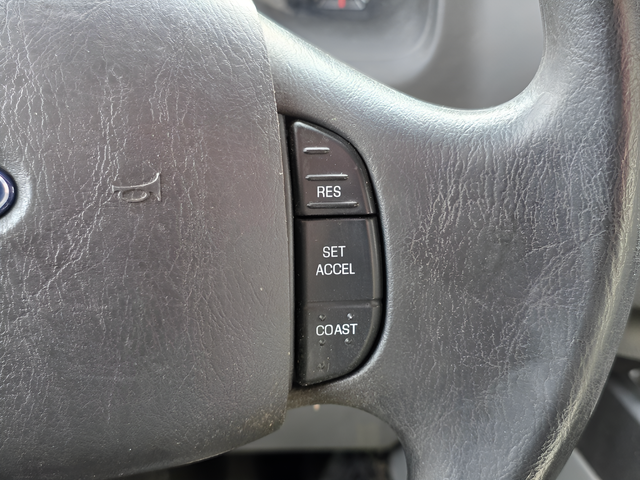 2019 Ford E-350SD Base Cutaway