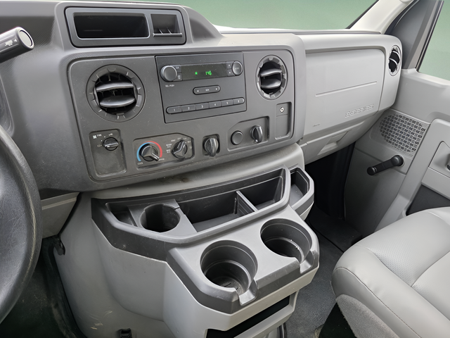 2019 Ford E-350SD Base Cutaway