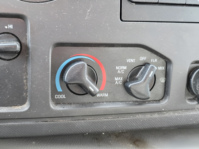 2019 Ford E-350SD Base Cutaway