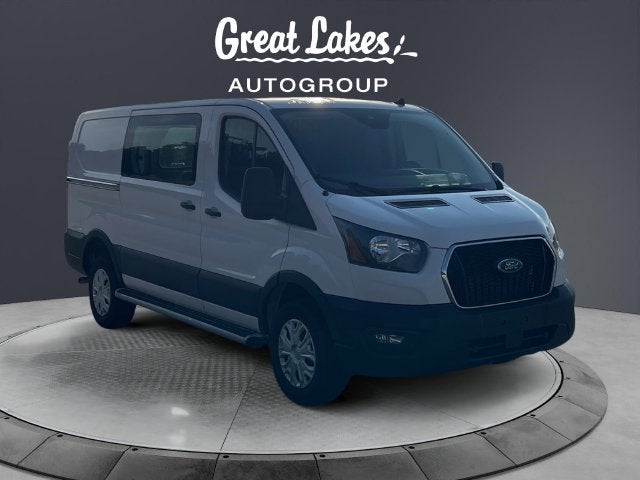 2025 Ford Transit-250 T-250 130" Low Rf 9070 GVWR RWD