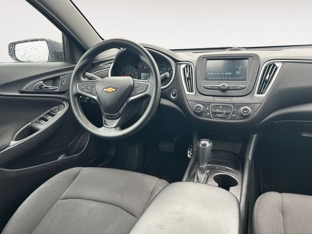 2017 Chevrolet Malibu LS 1LS