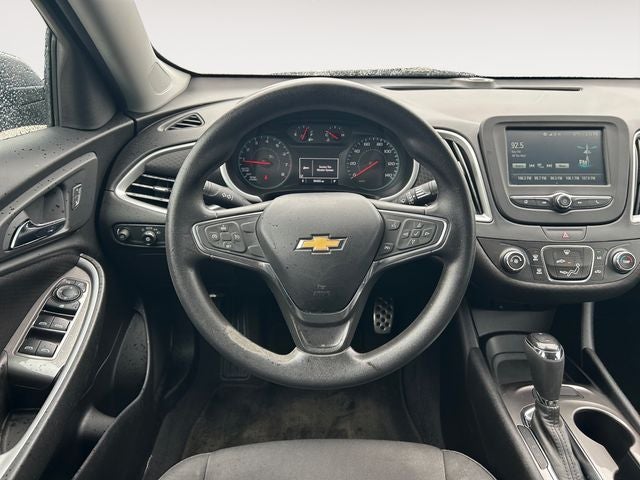 2017 Chevrolet Malibu LS 1LS