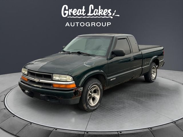 2002 Chevrolet S-10 LS