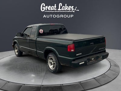 2002 Chevrolet S-10 LS