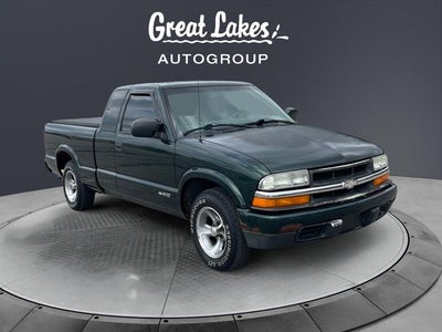 2002 Chevrolet S-10 LS
