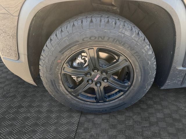 2021 GMC Acadia AT4