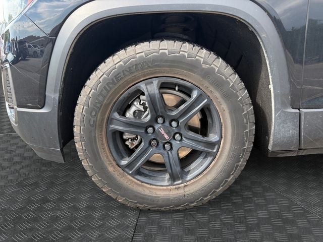 2021 GMC Acadia AT4