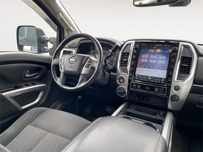 2020 Nissan Titan SL