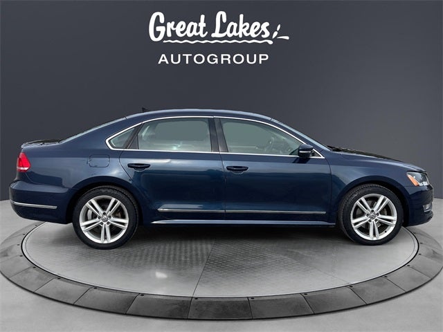 2015 Volkswagen Passat 1.8T SE w/Sunroof/Nav