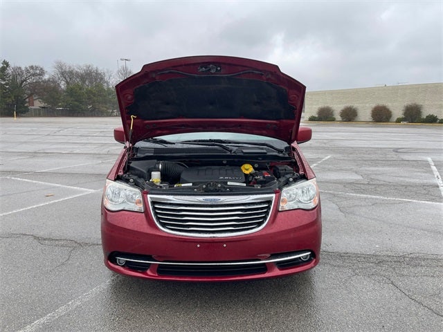 2015 Chrysler Town & Country Touring