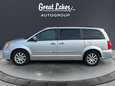 2012 Chrysler Town & Country Touring-L