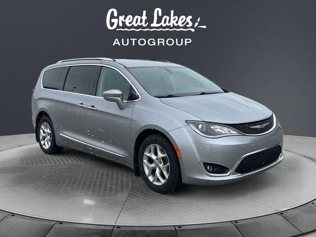 2017 Chrysler Pacifica Touring L Plus