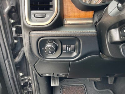 2019 RAM 3500 Laramie Longhorn