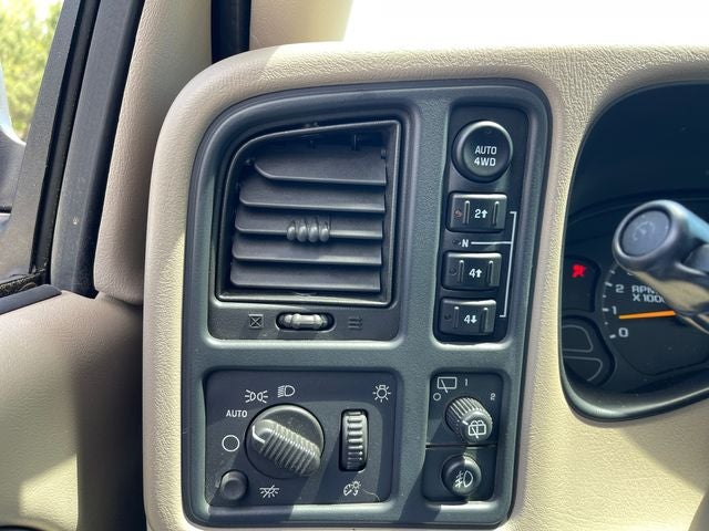 2005 Chevrolet Suburban 1500 LT