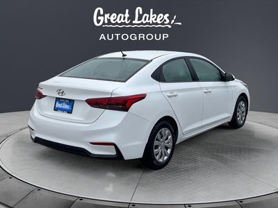 2020 Hyundai Accent SE