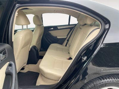 2013 Volkswagen Jetta 2.5L SE Convenience & Sunroof