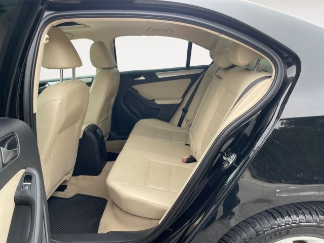 2013 Volkswagen Jetta 2.5L SE Convenience & Sunroof