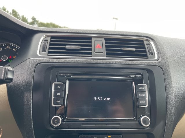 2013 Volkswagen Jetta 2.5L SE Convenience & Sunroof
