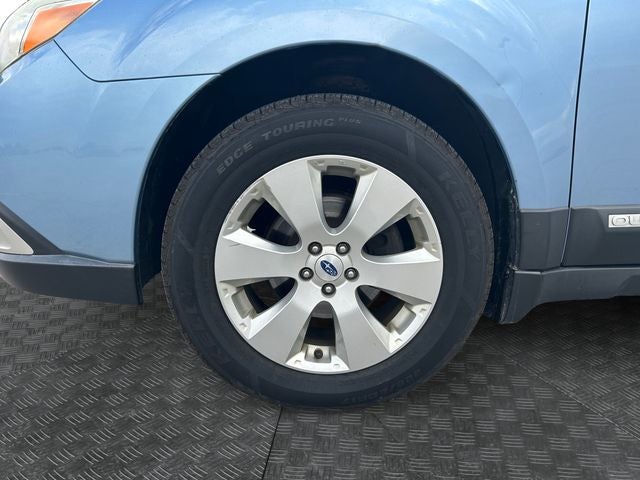 2011 Subaru Outback 2.5i Limited