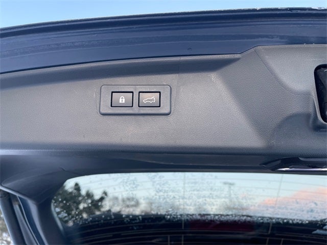 2023 Subaru Outback Touring