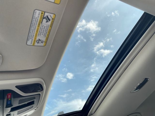 2022 Subaru Outback Touring XT