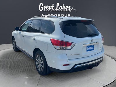 2016 Nissan Pathfinder SL