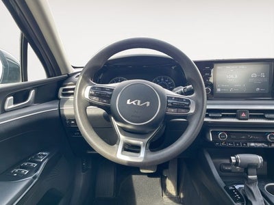 2022 Kia K5 LXS