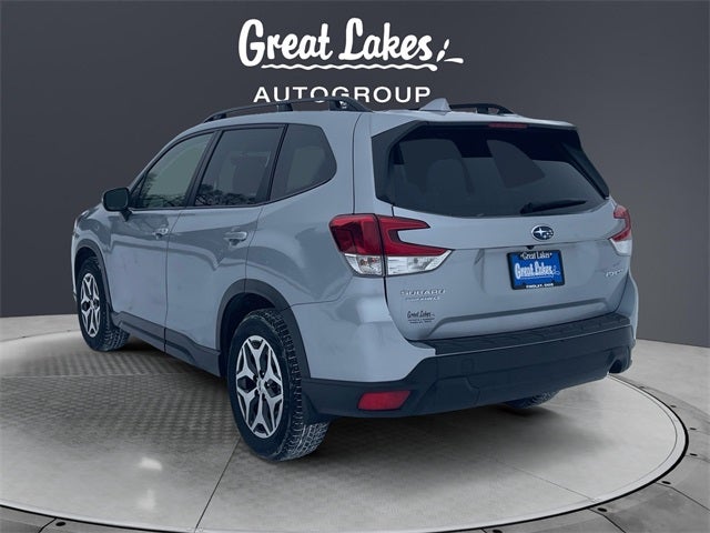 2022 Subaru Forester Premium