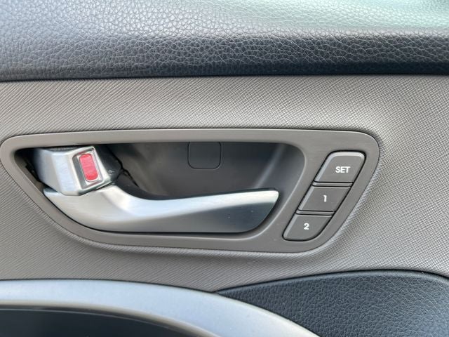 2017 Hyundai Santa Fe SE Ultimate