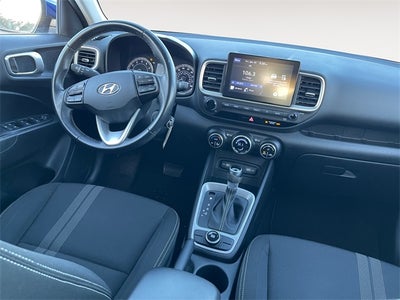 2022 Hyundai Venue SEL