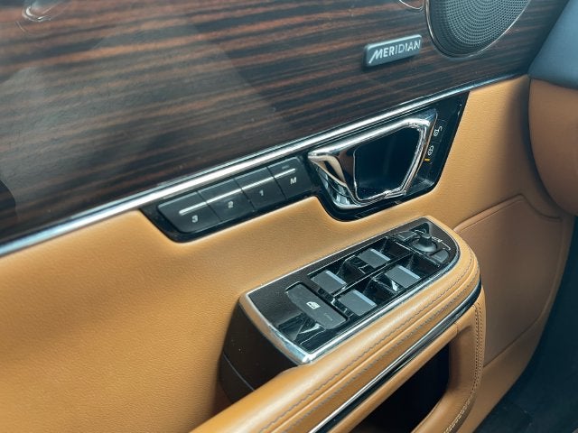 2014 Jaguar XJ XJL Portfolio