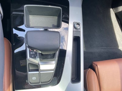 2024 Audi Q5 45 S line Premium quattro