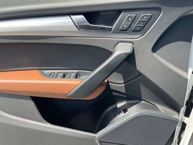 2024 Audi Q5 45 S line Premium quattro
