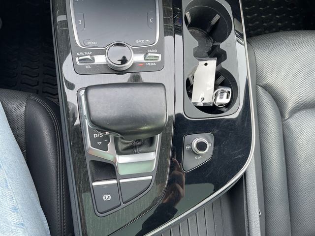 2017 Audi Q7 3.0T Prestige quattro