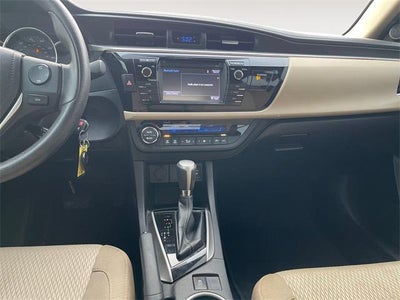 2016 Toyota COROLLA LE