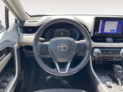 2023 Toyota RAV4 Hybrid XLE