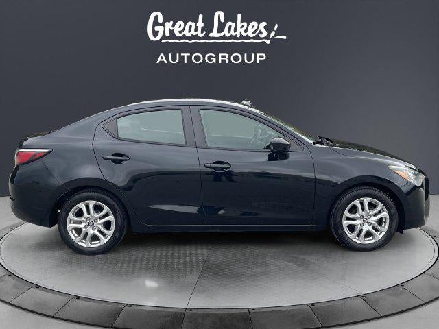 2017 Toyota Yaris iA Manual (Natl)