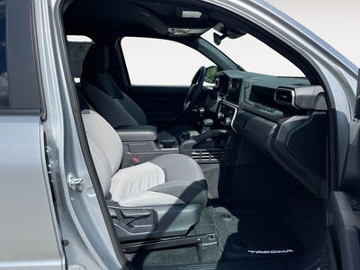 2025 Toyota TACOMA TRD SPORT SR5