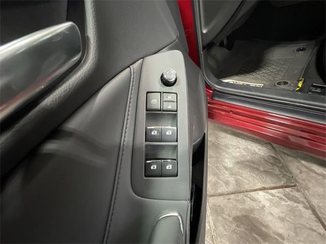 2020 Toyota AVALON XLE