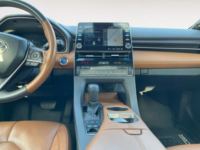 2019 Toyota AVALON HYBRID Hybrid Limited