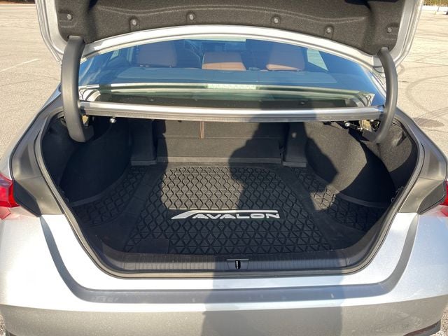 2019 Toyota AVALON HYBRID Hybrid Limited