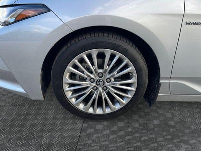 2019 Toyota AVALON HYBRID Hybrid Limited