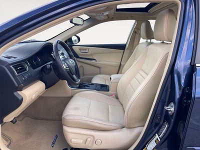 2016 Toyota Camry Hybrid XLE