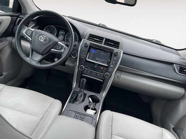 2016 Toyota Camry XLE
