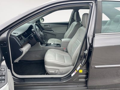 2016 Toyota Camry XLE